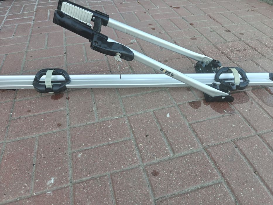 Taurus BikeUp Uchwyt rowerowy bagażnik na dach aluminiowy zamykany