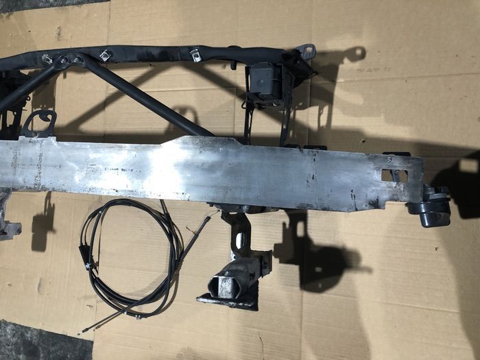 pas przedni belka bmw 3gt f34