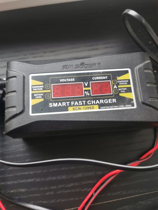 Зарядка акумуляторна Suoer SON-1206D 12V CHARGER