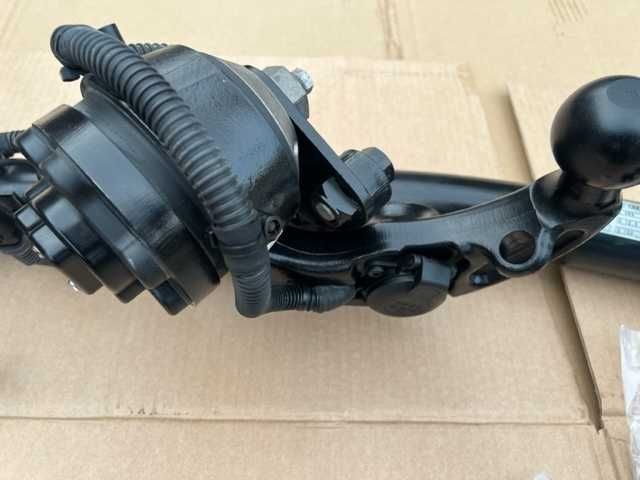 Audi a7 C7 hak holowniczy oryginalny automat