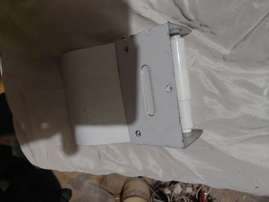 Suporte para papel higiénico  novo