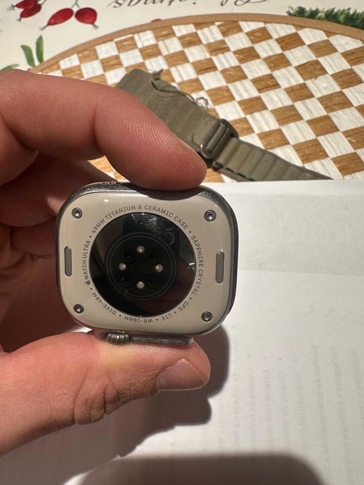 apple watch ultra 2 49 mm titanium - vendo