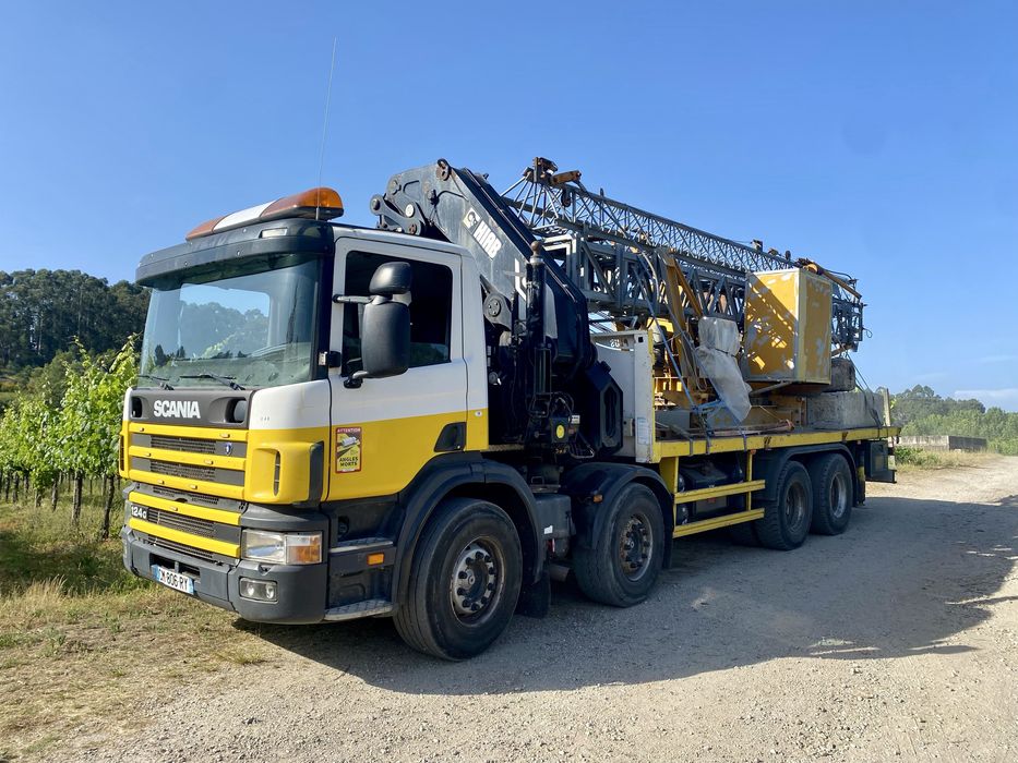 Camiao grua Scania