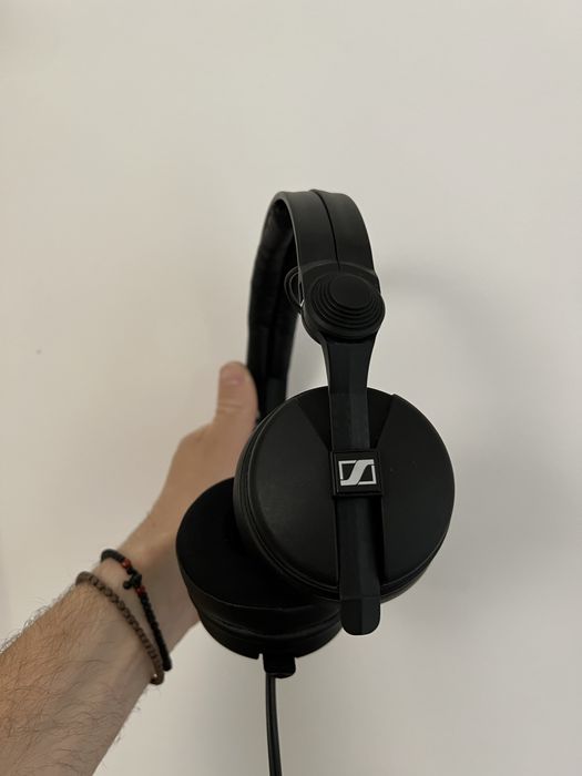 Sprzedam słuchawki Sennheiser HD 25 70 ohm