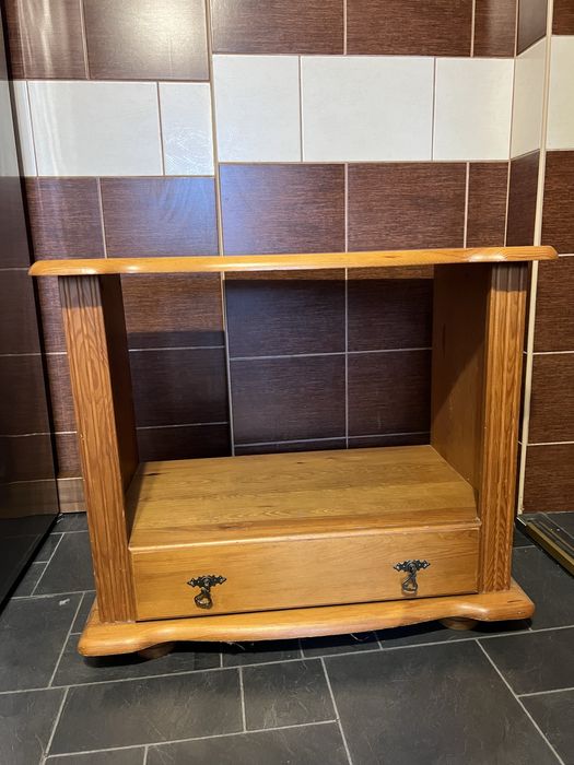 Szafka Stolik Sosna .