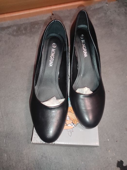 Женские туфли Mengfuna