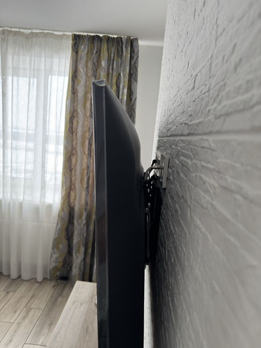 Телевізор LG 43UA75006LA