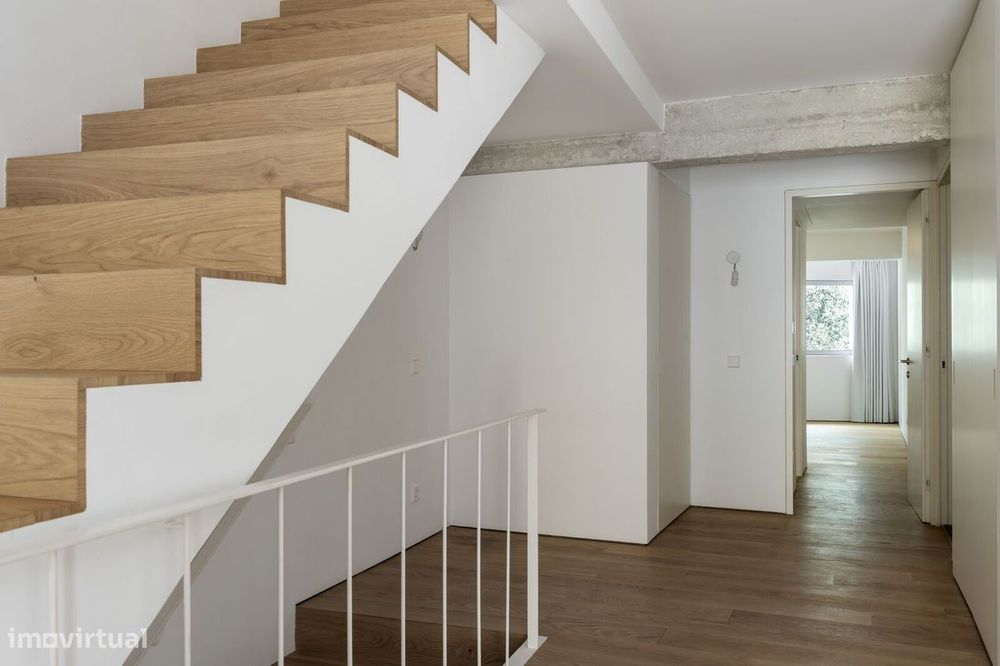 Moradia T4 com jardim, Lapa, Lisboa