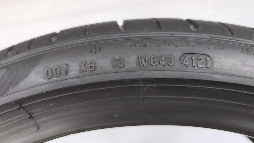 4 sztuki opony lato 255/35/21 Pirelli P ZERO 98Y XL (OL725/OH)