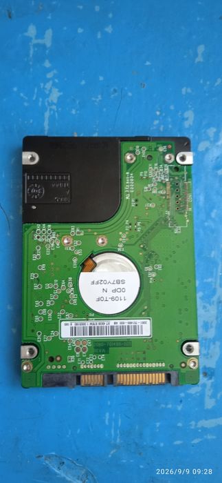 Жосткий диск накопитель 120 GB