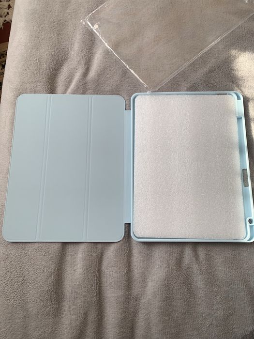 Чехол на iPad 10.9 Sky Blue