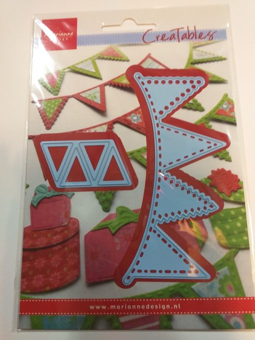 4 Wykrojniki Marianne Design