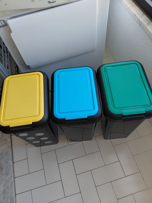 Caixotes de reciclagem