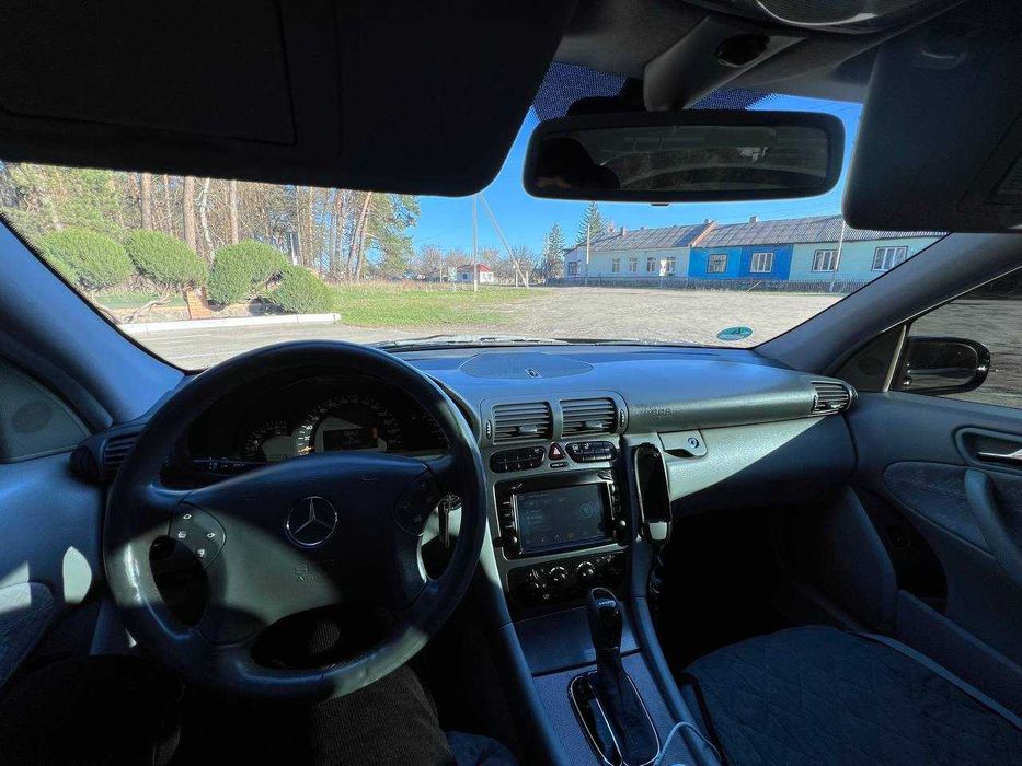 Продам MERCEDES-BENZ C 180
