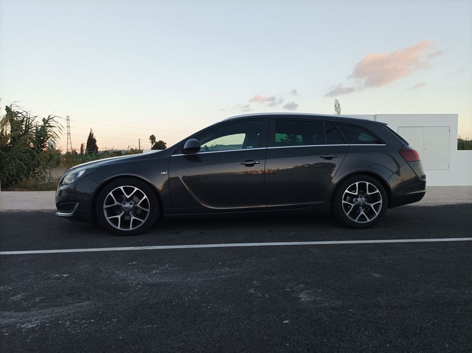 Opel Insignia 1.6
