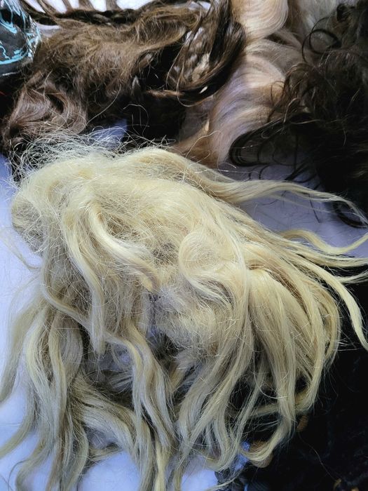 Lote de 150 cabeleiras variadas