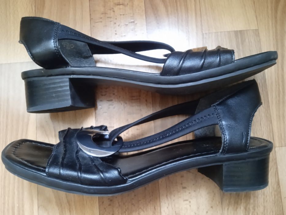 Босоножки" Rieker" оригинальные!