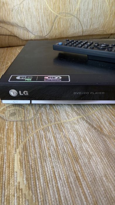 Odtwarzacz dvd/cd LG model DVX482