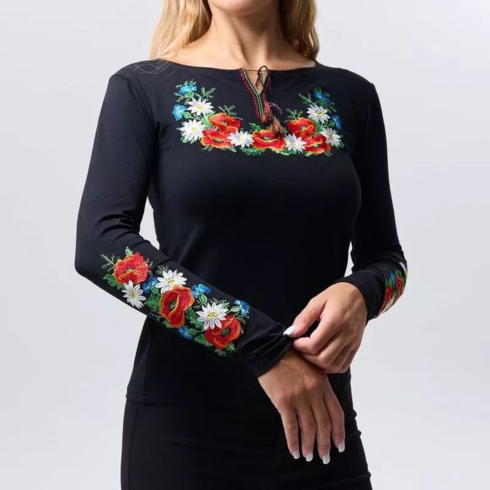 Вишиванка кофтинка