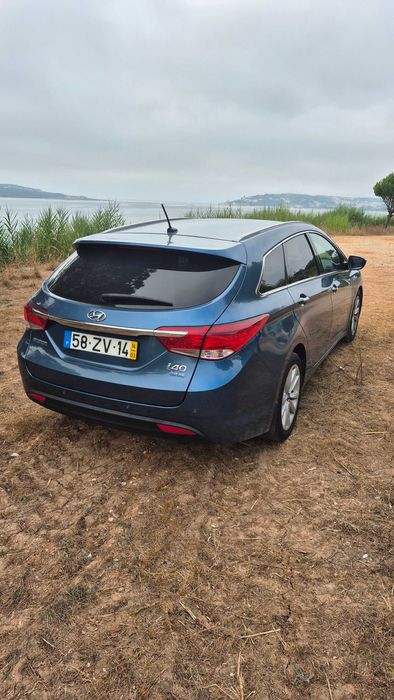 Hyundai i40 CW Tecno 136cv full extras