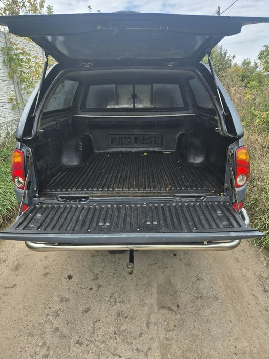 Mitsubishi L200 2011рік