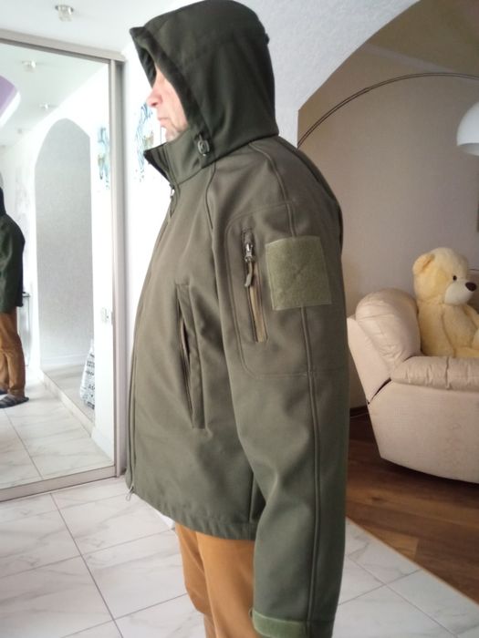 Куртка soft олива нова з капюшоном