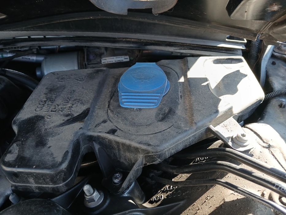 Reservatório / depósito água limpa vidros AUDI A6 Avant (4G5, 4GD, C7)
