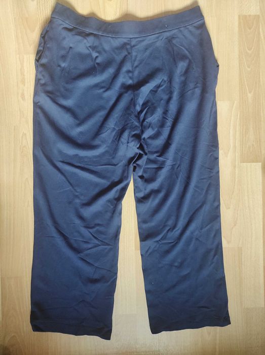 Spodnie dresowe damskie essentials by thibo rozmiar 44/46 wiskoza