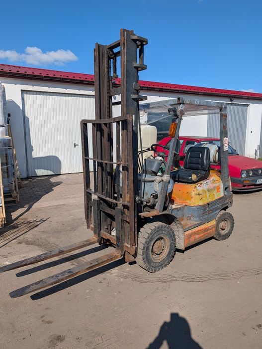 Sprzedam wózek widłowy Toyota 1.2