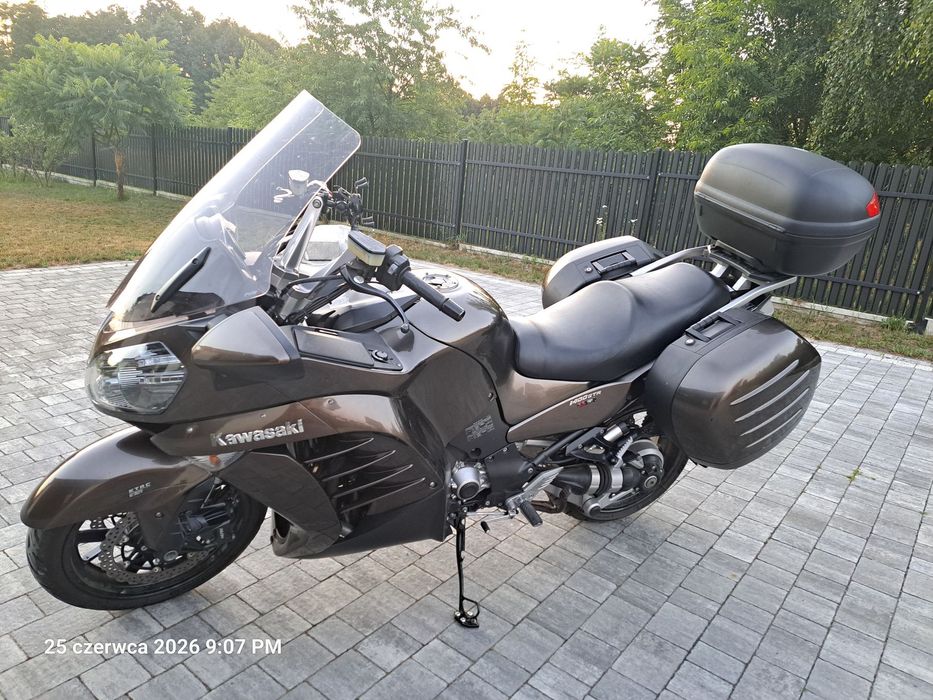 Kawasaki GTR Kawasaki GTR 1400 - Stan idealny
