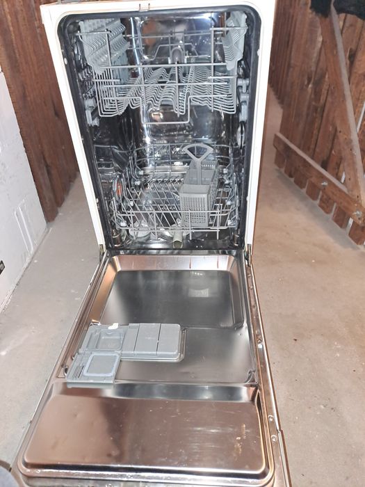 Zmywarka do zabudowy 45 cm Electrolux ESI47020X