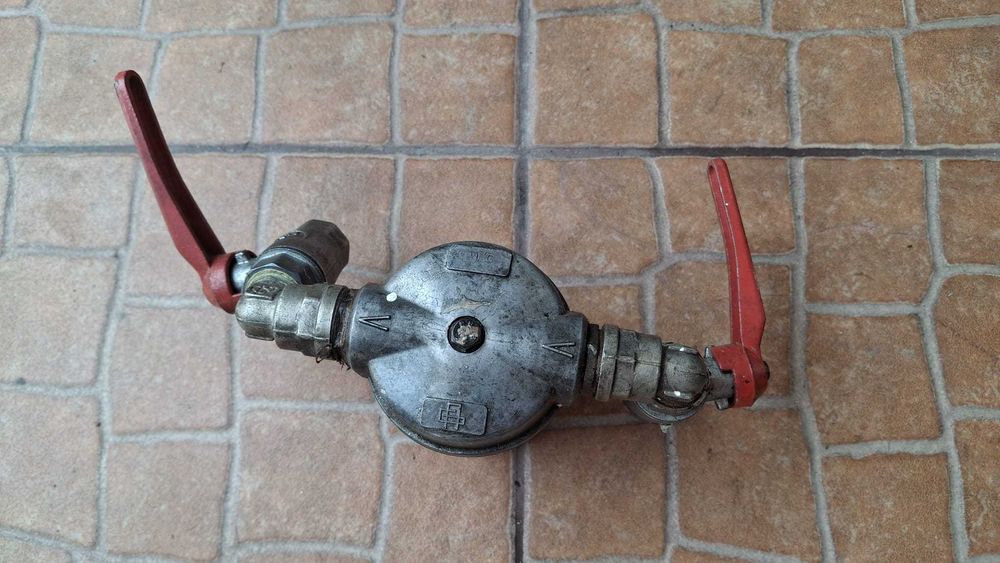 Filtro gasóleo com cartucho e torneiras de corte