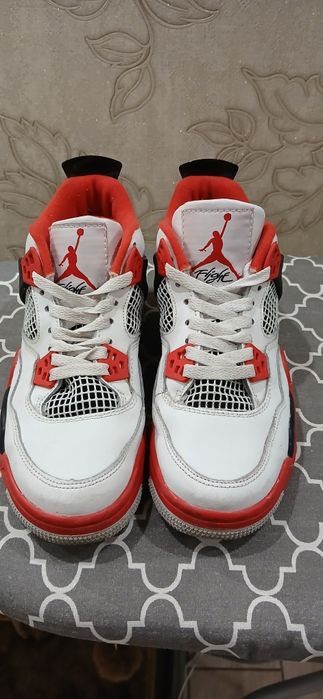 Кроссовки  38 размер