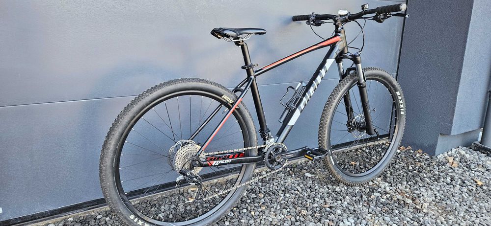 Rower górski. MTB. GIANT. 19". XT