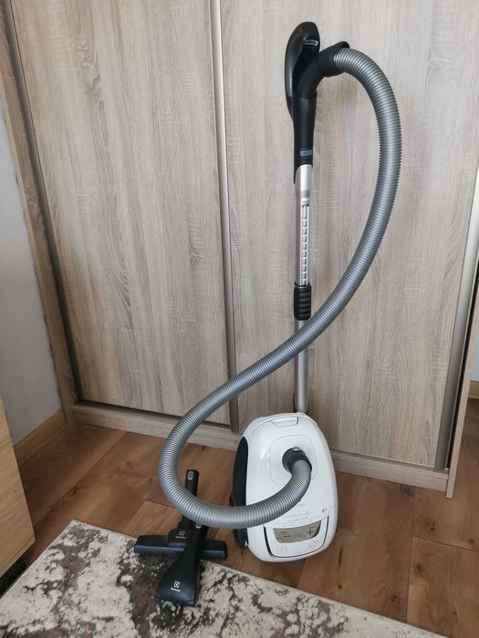Odkurzacz Electrolux UltraSilencer Zen