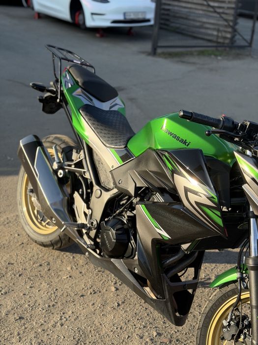 Kawasaki Z250 2017р. ABS: 3 800 $ - Мотоциклы Киев на Olx