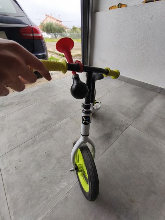 Bicicleta sem rodas / Bicicleta Lady Bug