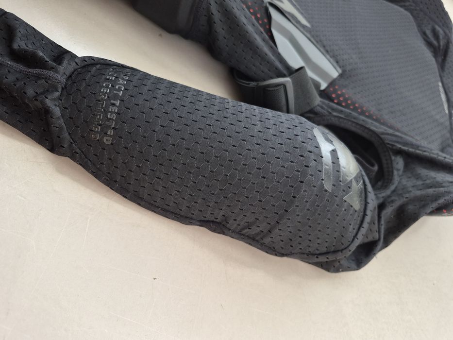 Colete de Proteção Leatt Body Protector 3DF AirFit  S/M