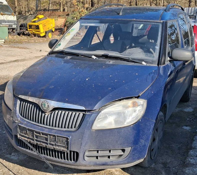 Skoda Roomster HYP3, rok 2009, 1.2 benzyna - na części