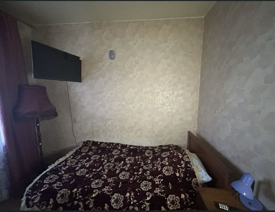 Продаж 4-кімнатної квартири