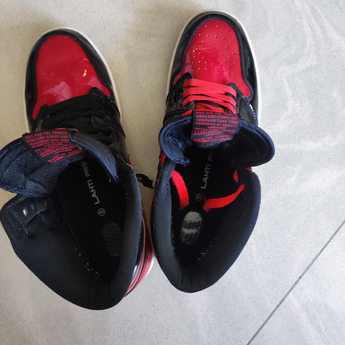 Nike Jordan 1 High Patent Bred roz.45