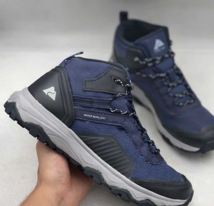 Чоловічі черевики з мембраною Ozark Trail розмір 44/45 (11 US)