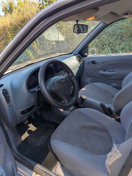 FORD Fiesta 1.25i 16V Gasolina 75 cv - Boa mecanica