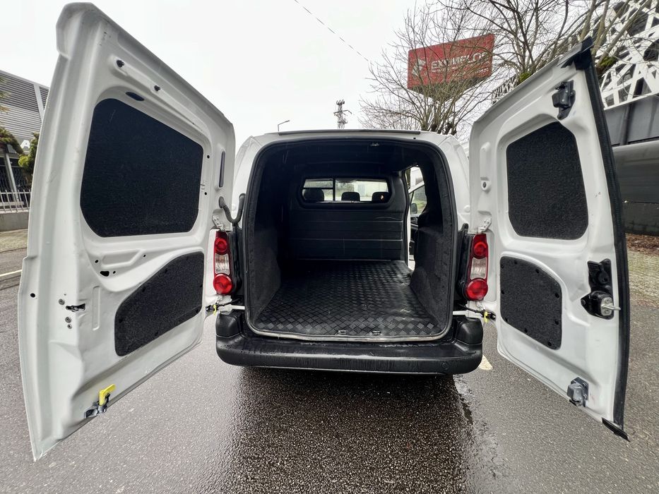 Peugeot Partner 1.6 Hdi 100cv como nova