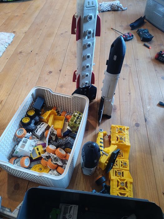 2xRakieta matchbox , pojazd kosmiczny, pojazdy