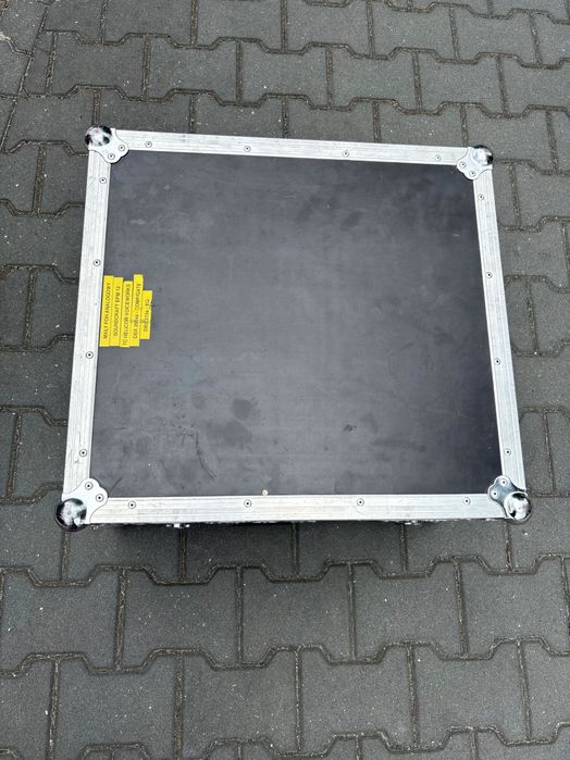 Case transportowy