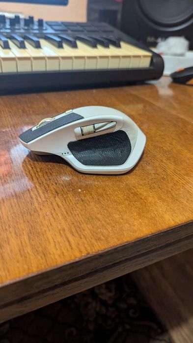 Мишка logitech mx master 2s