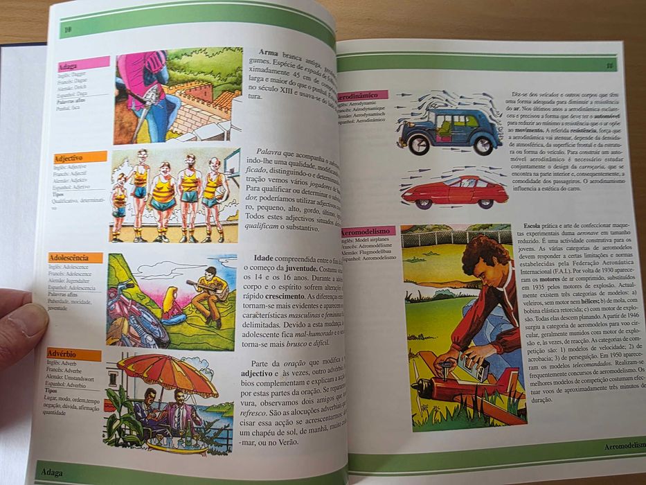8 volumes do "Grande Dicionário Infantil e Juvenil Ilustrado"