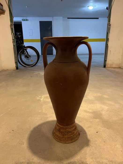 Decorative Jug64862904505987122