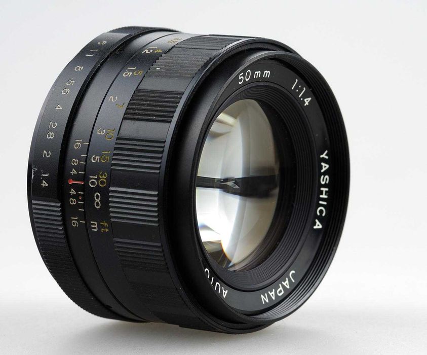 Yashinon-DS 50mm f1.4 – якісна світлосильна різьбова п’ятидесятка m42